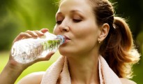 hidrata-mujer-salud