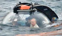 vladimir-putin-submarino-crimea