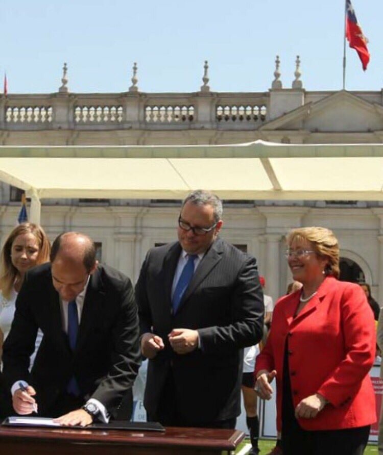 bachelet, jadue y su hijo dávalos
