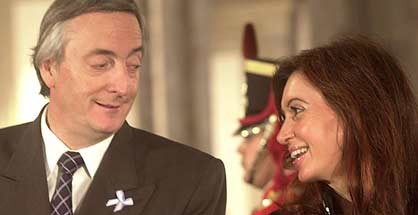 Néstor_Kirchner_y_Cristina_Fernández-Buenos_Aires-Mayo_2004